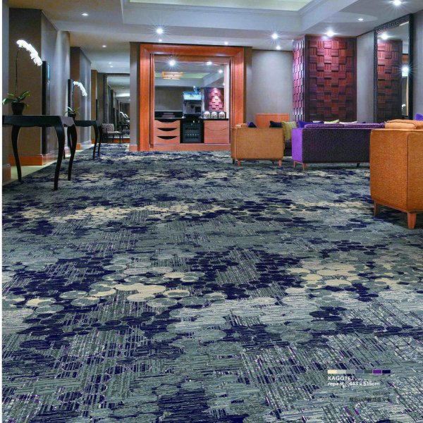 羊毛混紡地(dì)毯