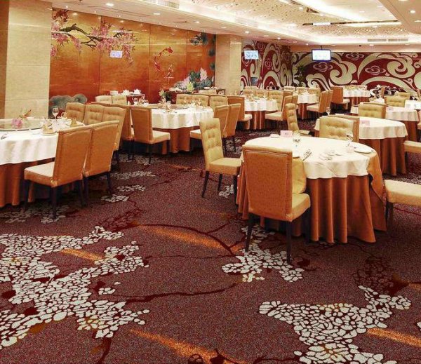 阿克明(míng)斯特地(dì)毯