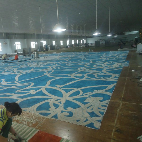 手工(gōng)地(dì)毯